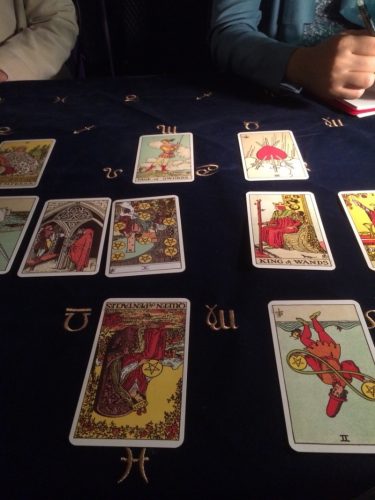昨日はタロット講習でした