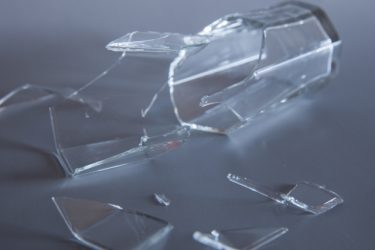 失恋が「痛い」のは当然。大切なのは、そこから逃げない事